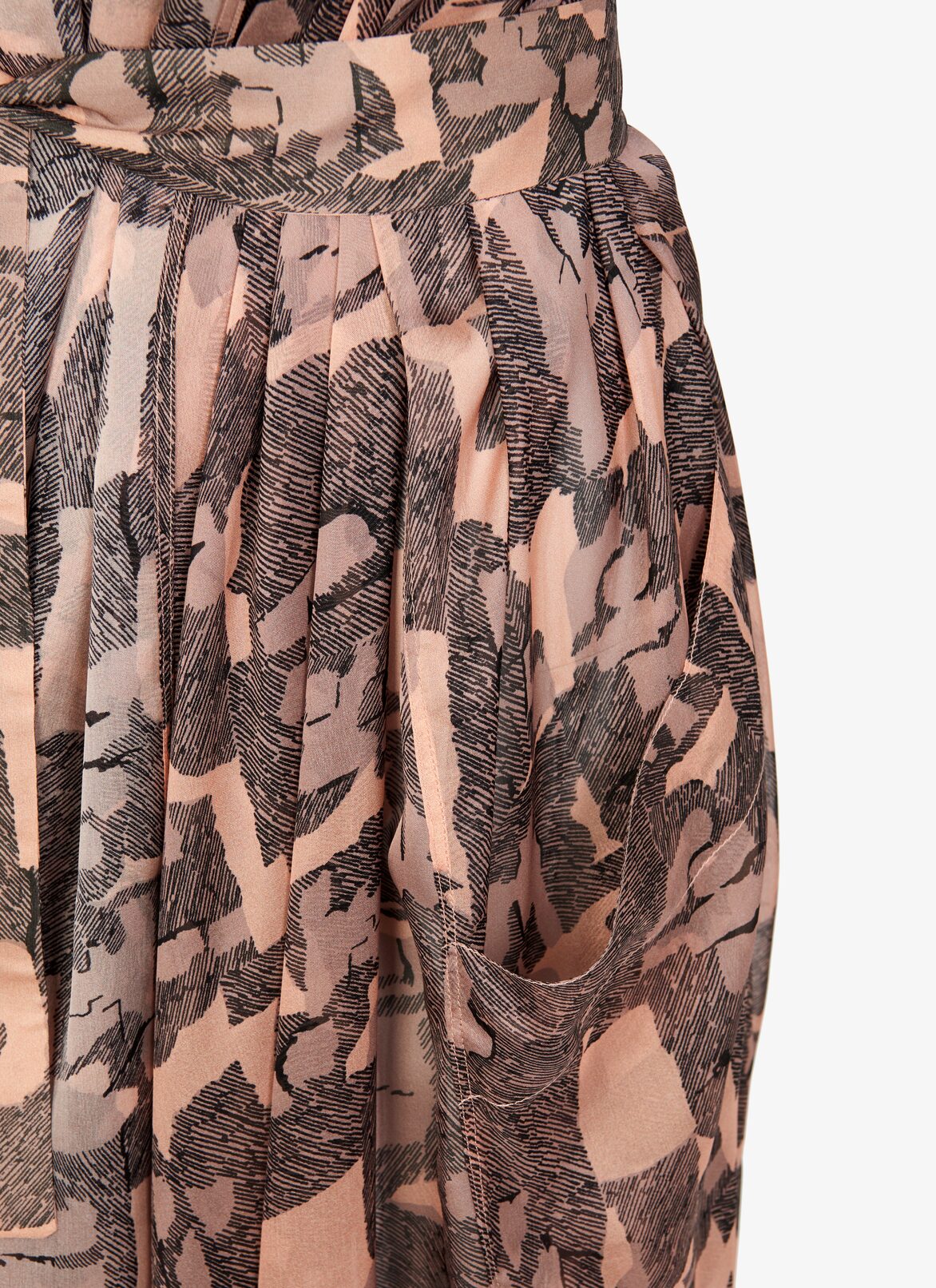 Dresses ALAÏA NEUTRAL/BEIGE DRESSES